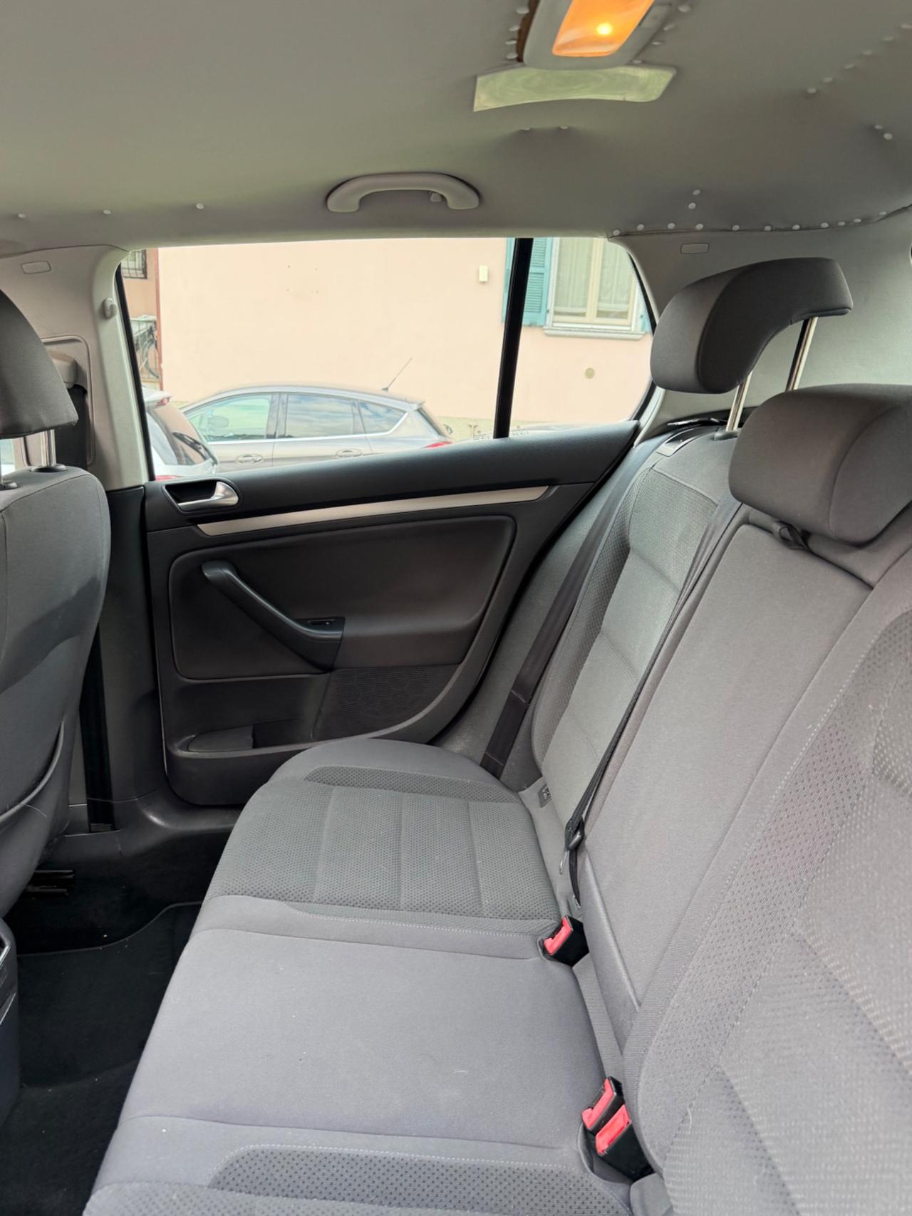 Volkswagen GOLF TSI AUTO TETTO 5p. SPORTLINE KMCERT