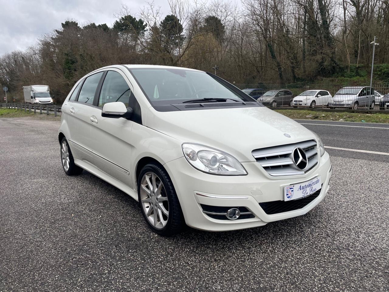 Mercedes-benz B 200 CDI Premium