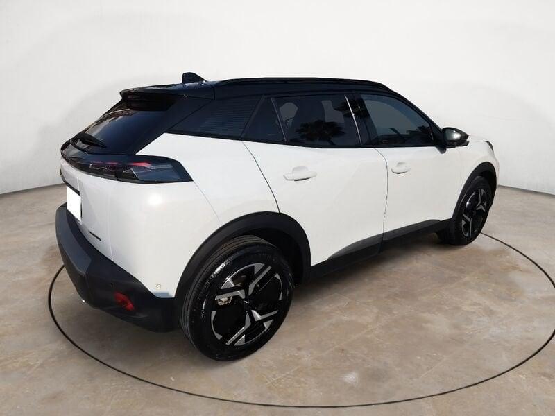Peugeot 2008 Hybrid 136 e-DCS6 GT auto