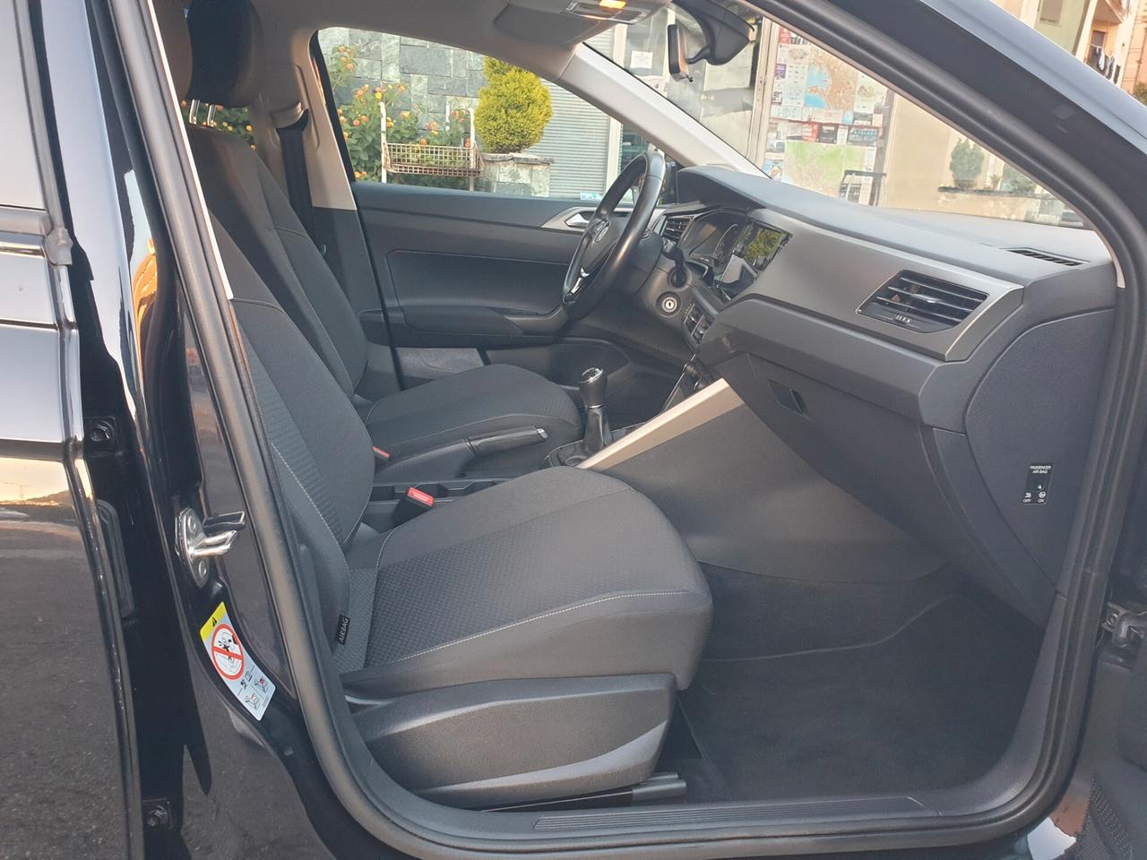 Volkswagen Polo 1.0 TSI 5p. r line