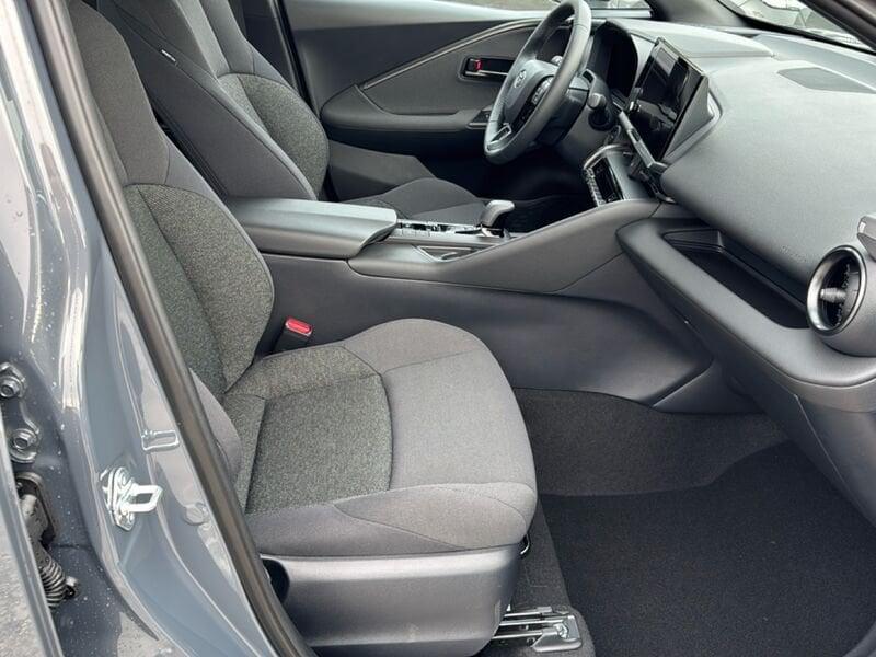 Toyota C-HR C-HR 1.8 hev Active fwd e-cvt