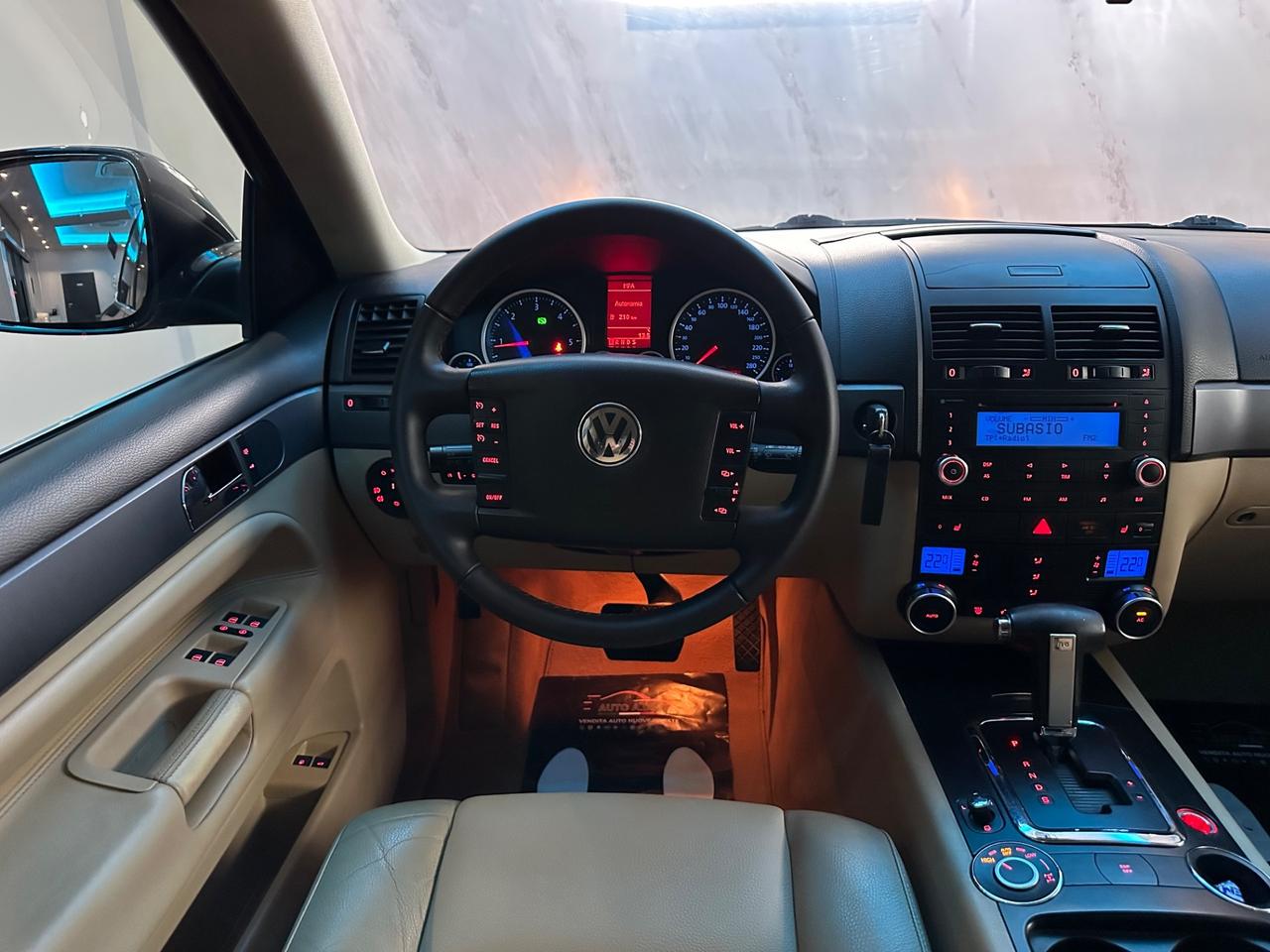 Volkswagen Touareg 3.0 V6 TDI DPF tiptronic Exclusive