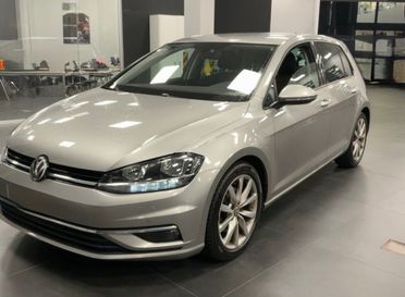 Volkswagen Golf 1.6 TDI 115 executive/ virtual