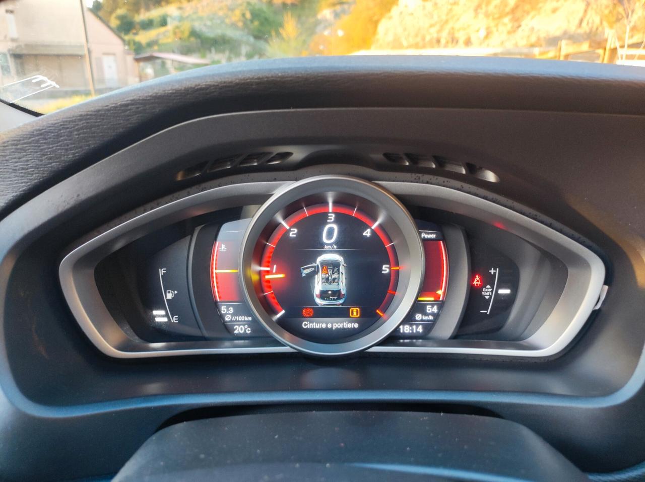 Volvo V40