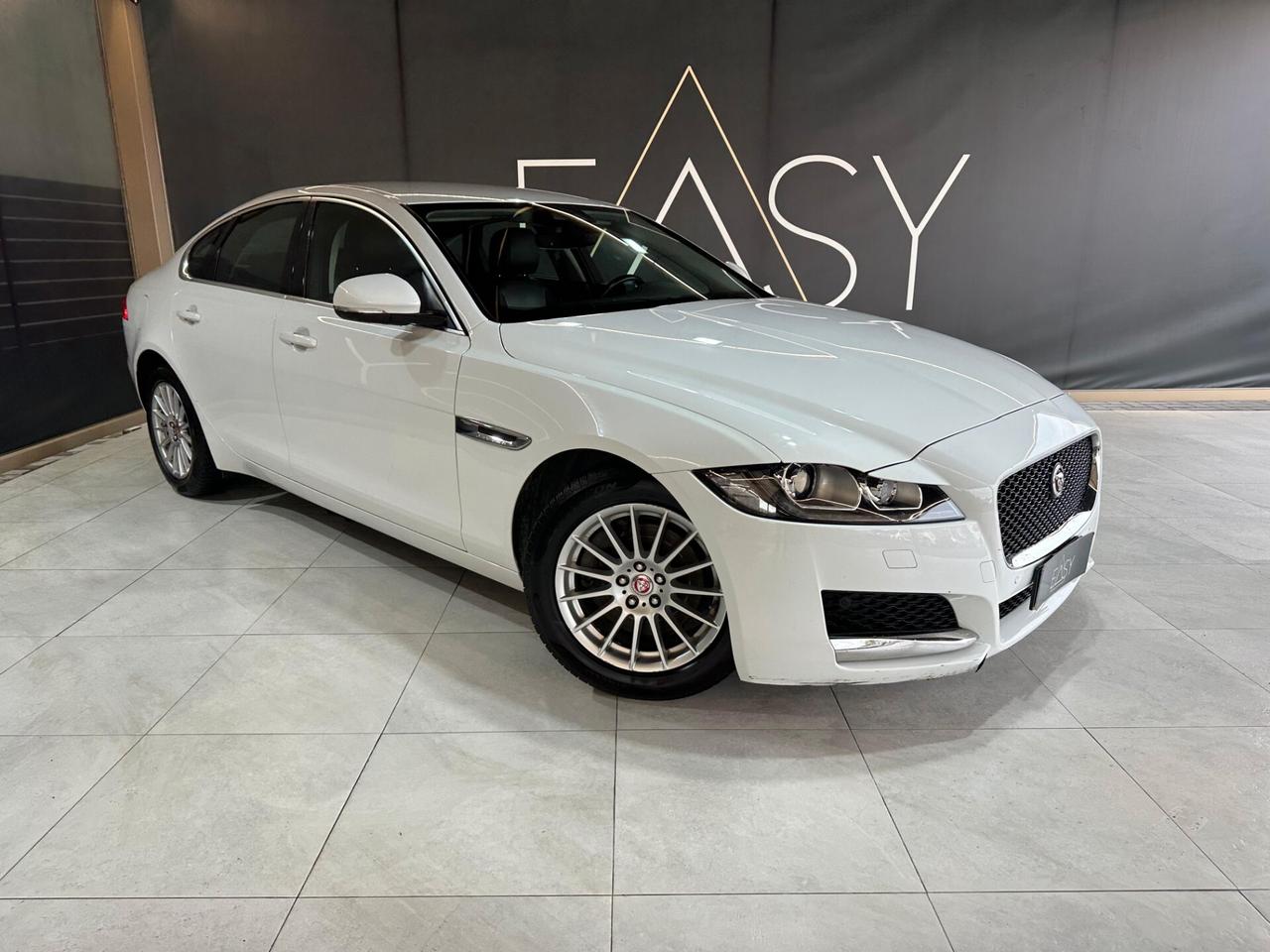 Jaguar XF 2.0d i4 Prestige 180cv my19