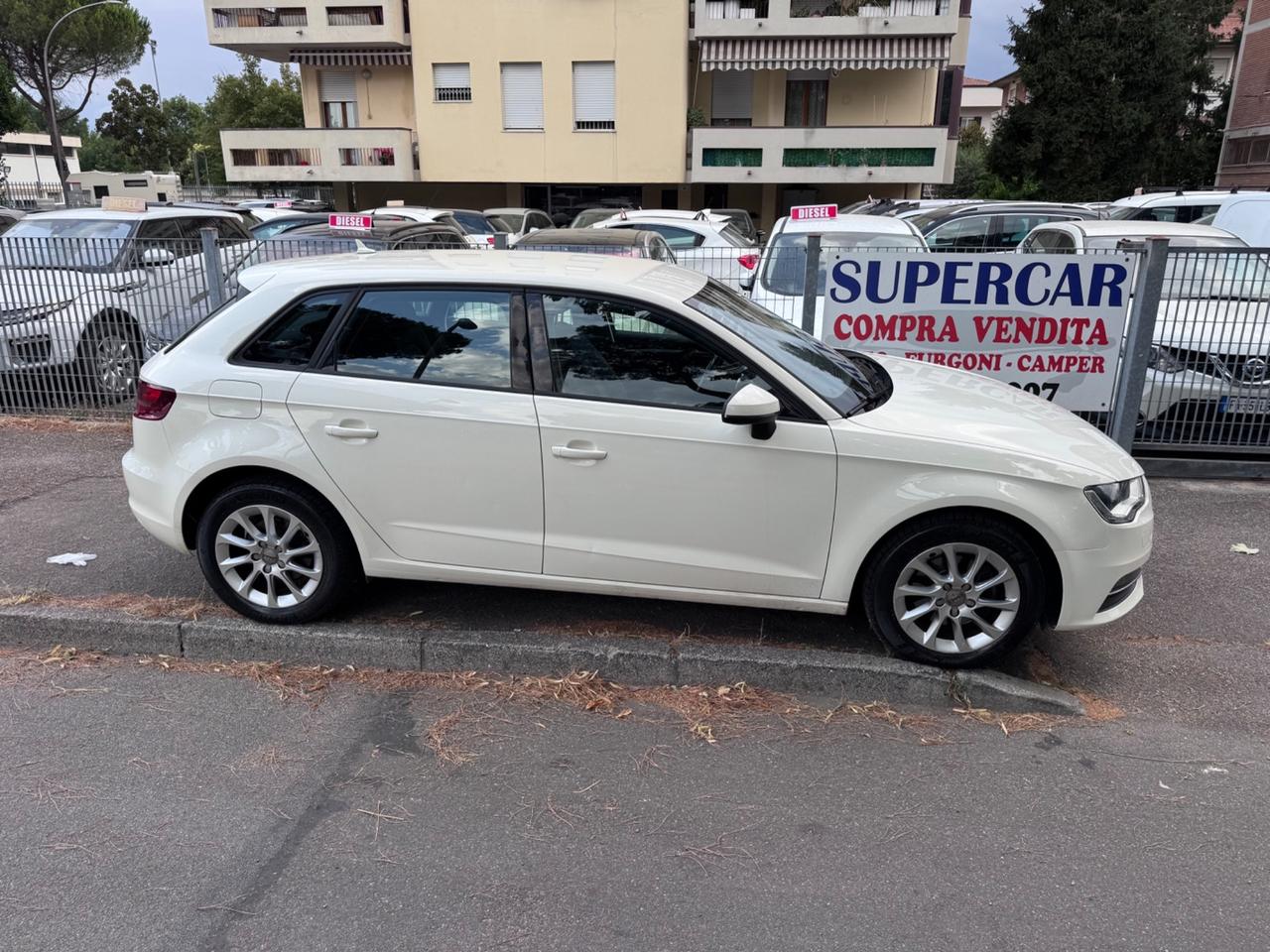 Audi A3 1.2 TFSI 110 CV neopaten garanzia 12 mesi