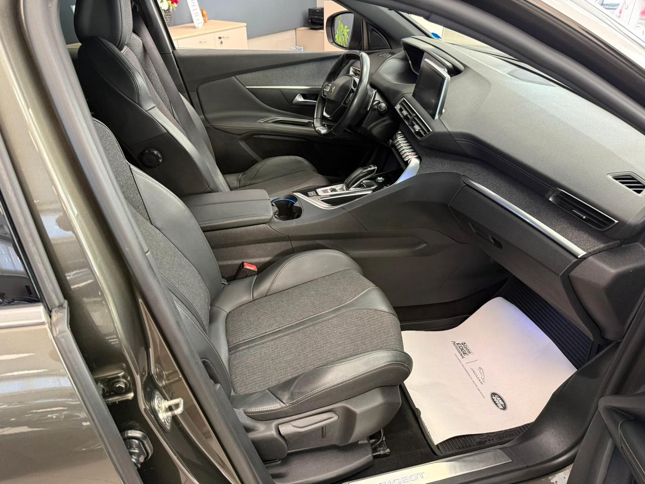 Peugeot 3008 BlueHDi 130 S&S EAT8 GT Line