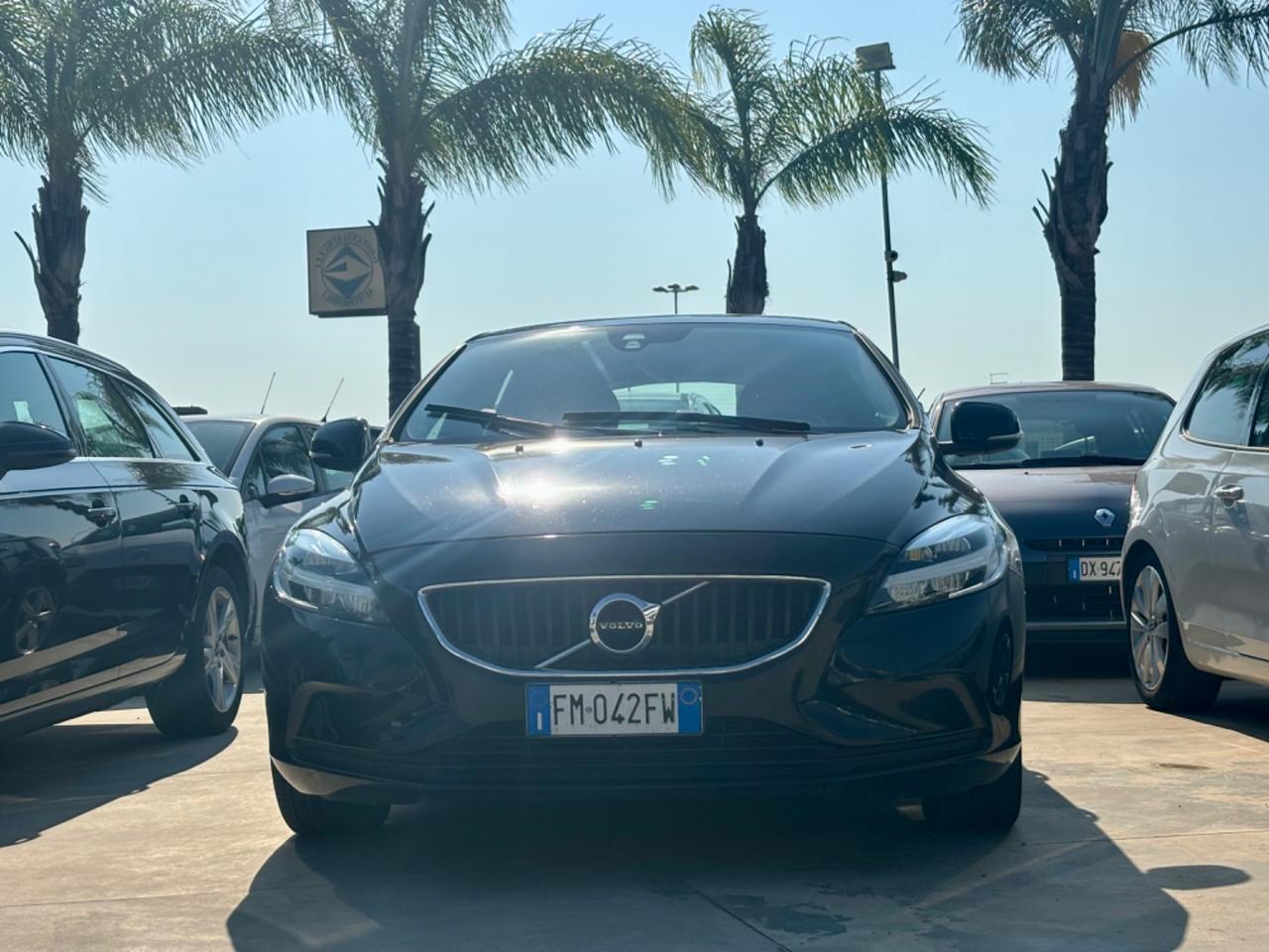 Volvo V40 D2 Geartronic Momentum -2018 -2.0