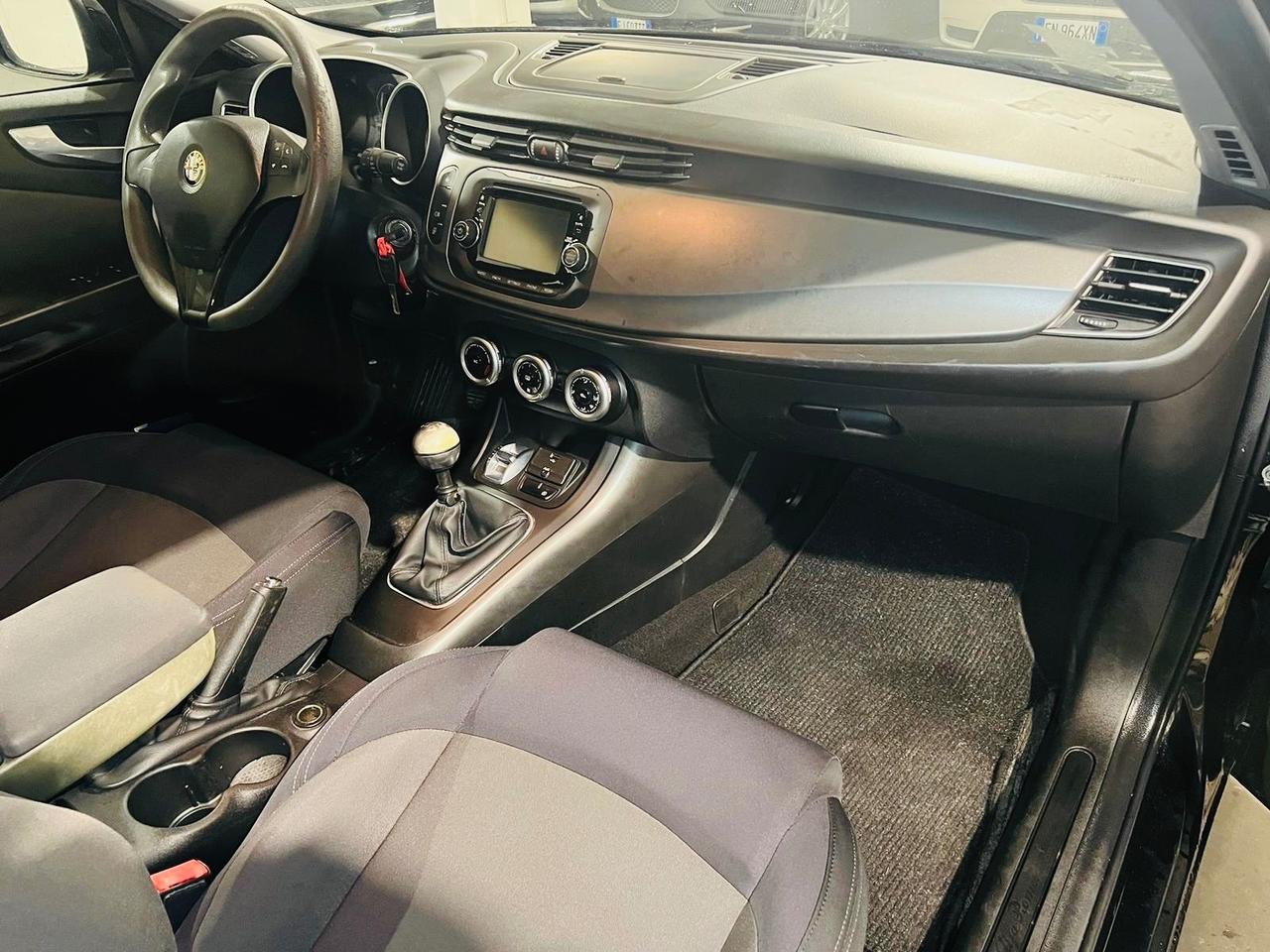 Alfa Romeo Giulietta 1.6 JTDm-2 105 CV Distinctive*NEOPATENTATI*