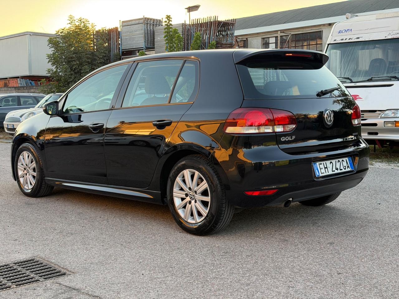 Volkswagen Golf 1.6 TDI DPF 5p. Comf. BlueM. Tech.