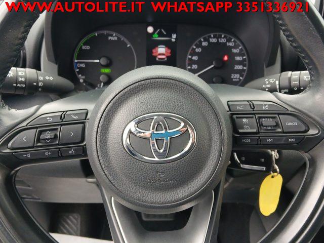 TOYOTA Yaris 1.5 Hybrid 5 porte Business