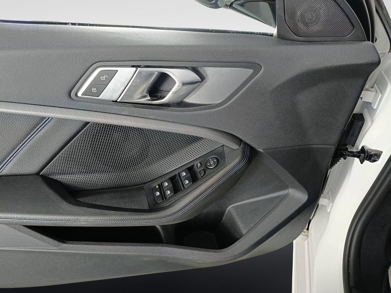 BMW Serie 1 F40 - M 135i xdrive auto