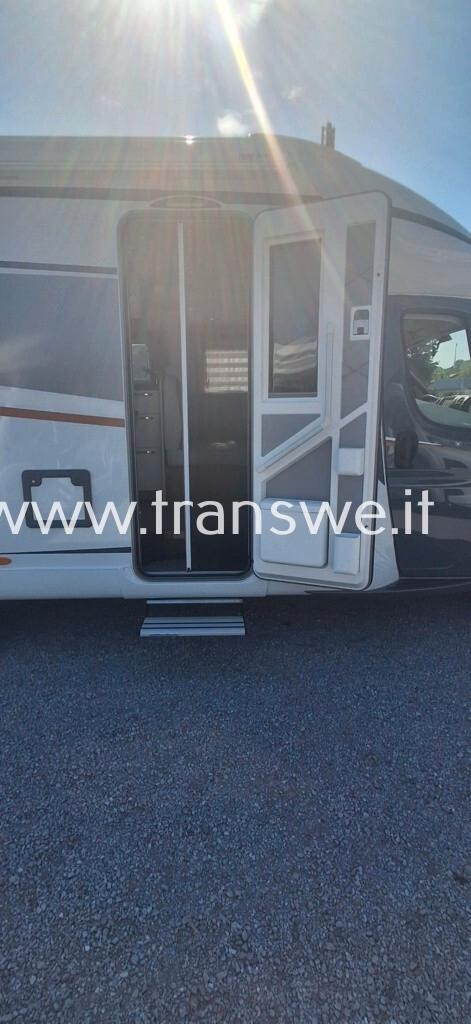 Bürstner Lyseo Privilege 690G Letti gemelli e garage