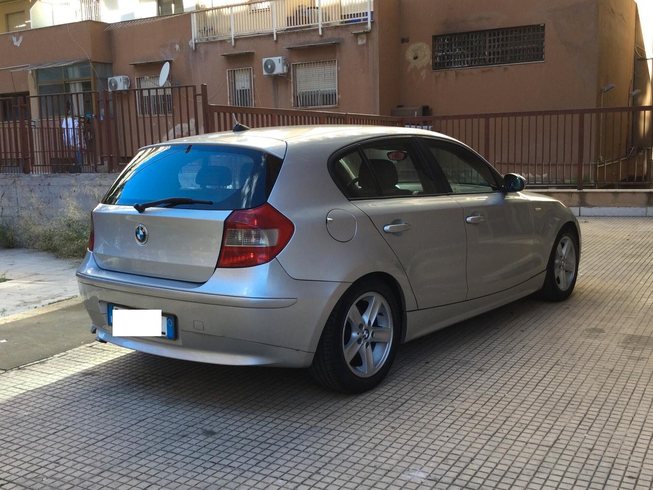 Bmw 118d cat 5 porte Attiva