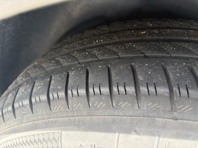 PEUGEOT 3008 BlueHDi 130 S&S EAT8