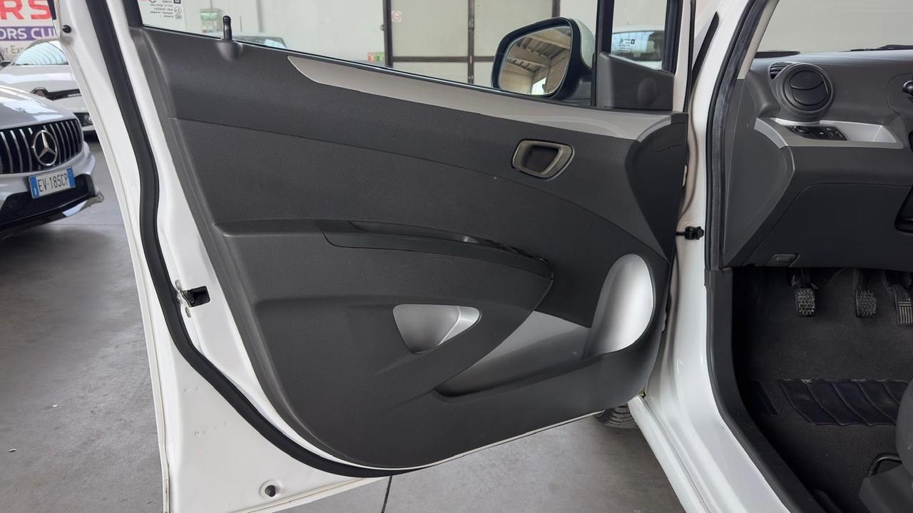 Chevrolet Spark Plus 1.0 GPL Eco Logic