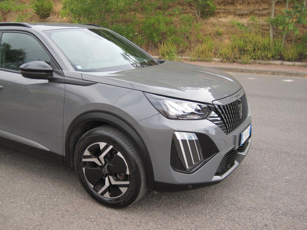 Peugeot 2008 PureTech 100 S&S Allure