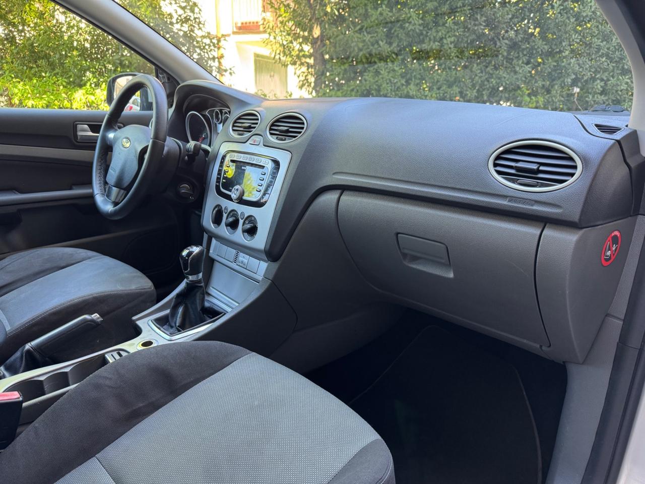 Ford Focus 1.6 benzina 116cv