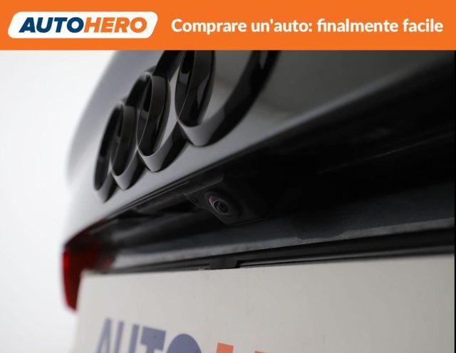 AUDI Q3 SPB 40 TFSI quattro S tronic Identity Black