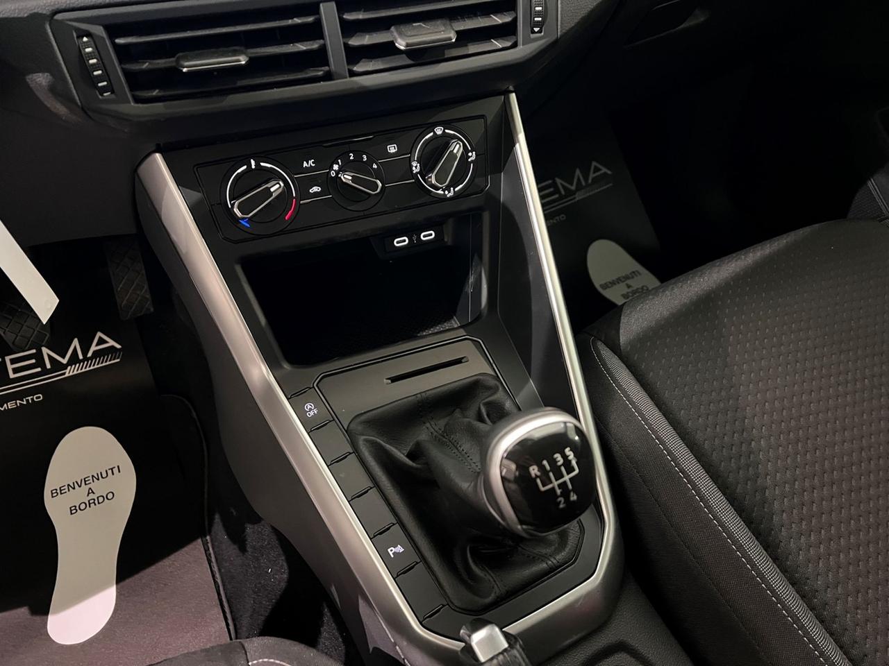 VOLKSWAGEN Polo VI 2022 1.0 tsi Life 95cv