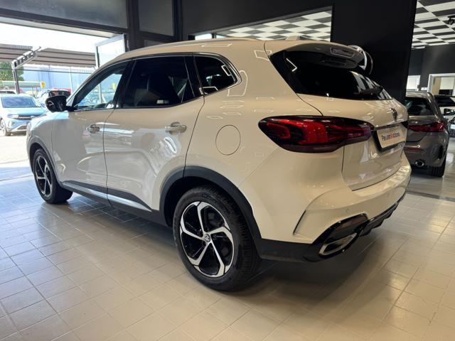 MG HS 1.5T-GDI AT Luxury
