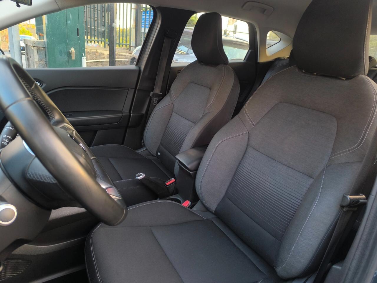 Renault Captur TCe 100 CV GPL FAP Intens