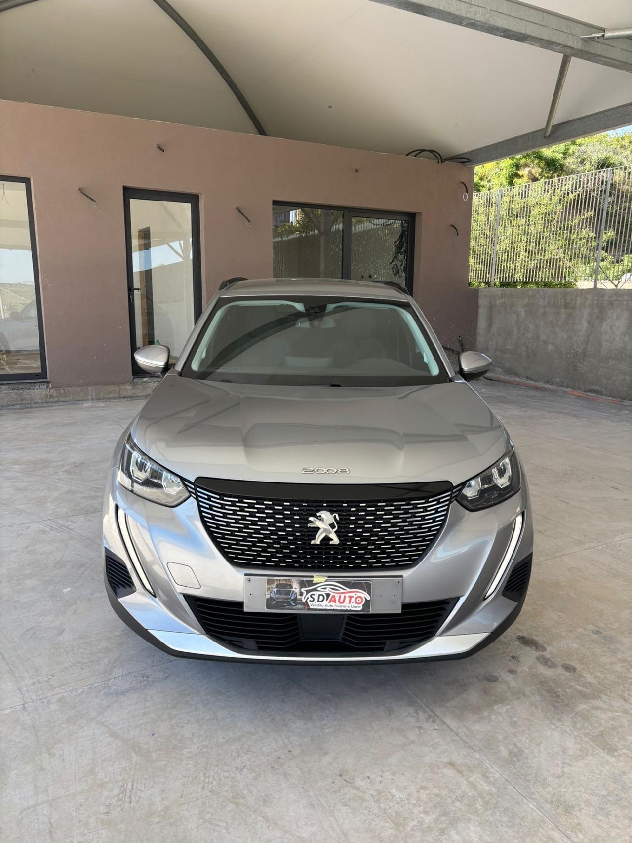 Peugeot 2008 BlueHDi 130 S&S EAT8 Allure \\1