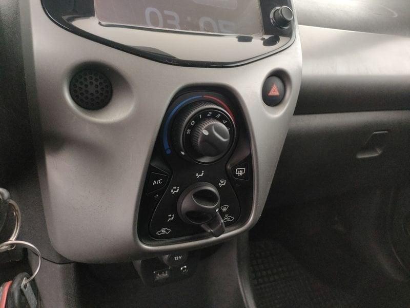 Peugeot 108 1.0 VTi 68 CV 5 porte Active