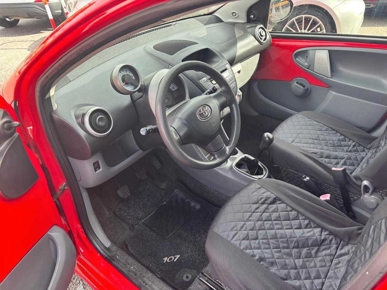 Toyota Aygo 1.0 12V VVT-i 5 porte