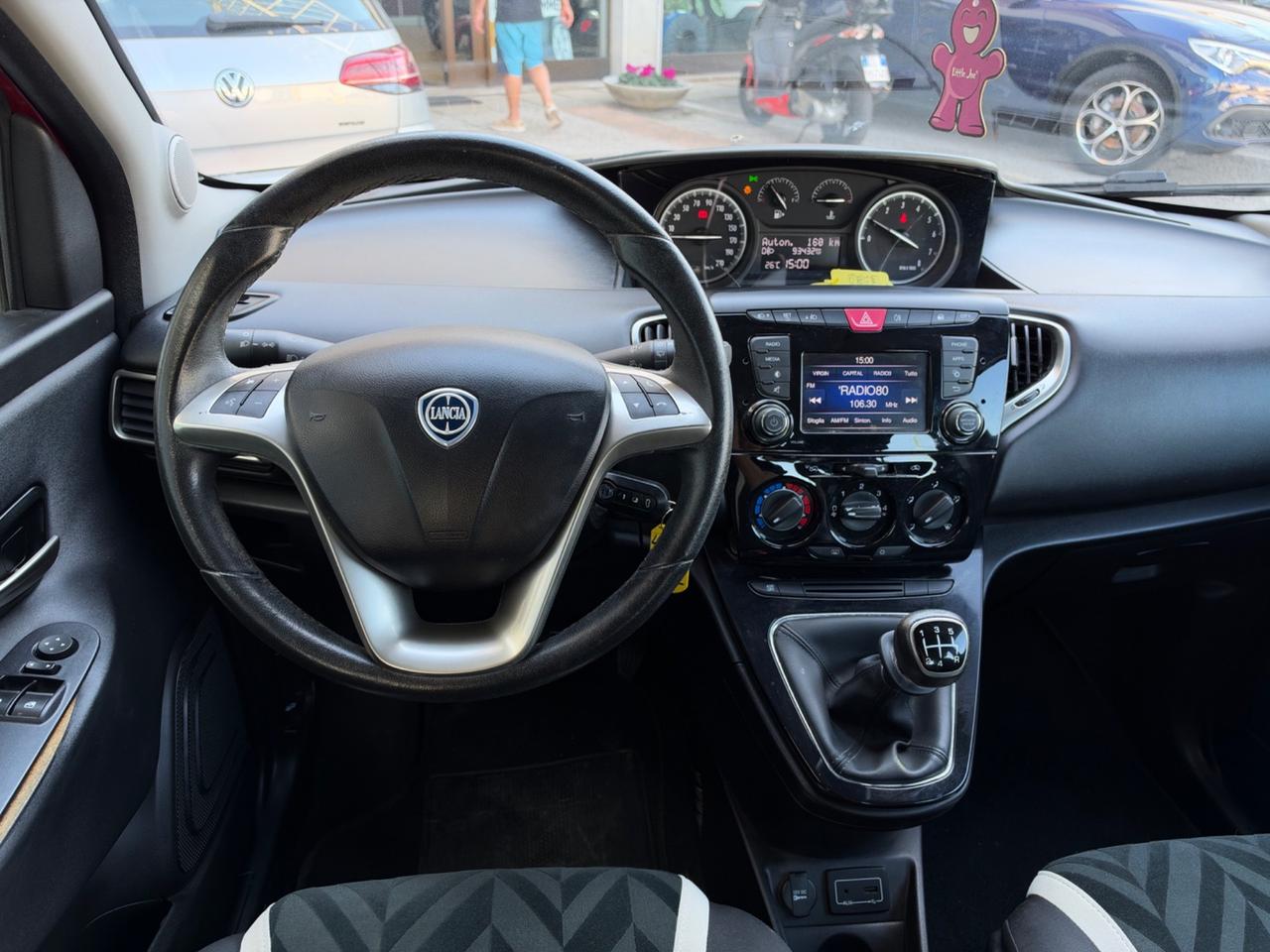 Lancia Ypsilon 1.2 69 CV 5 porte 2016