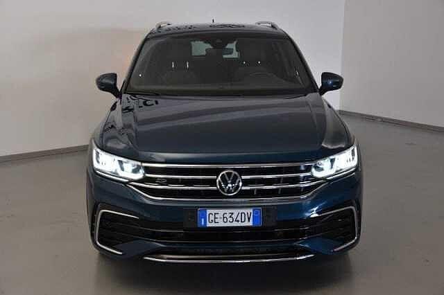 Volkswagen Tiguan 2ª serie 2ª serie 2.0 TDI 200 CV SCR DSG 4MOTION R-Line