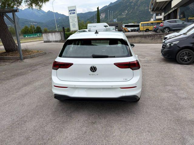 VOLKSWAGEN Golf 1.5 TGI DSG Life