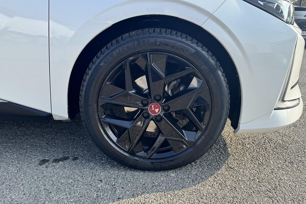 DS DS 4 PureTech 130 aut. Performance Line