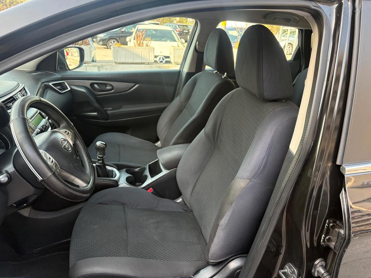 Nissan Qashqai 1.5 dCi Visia