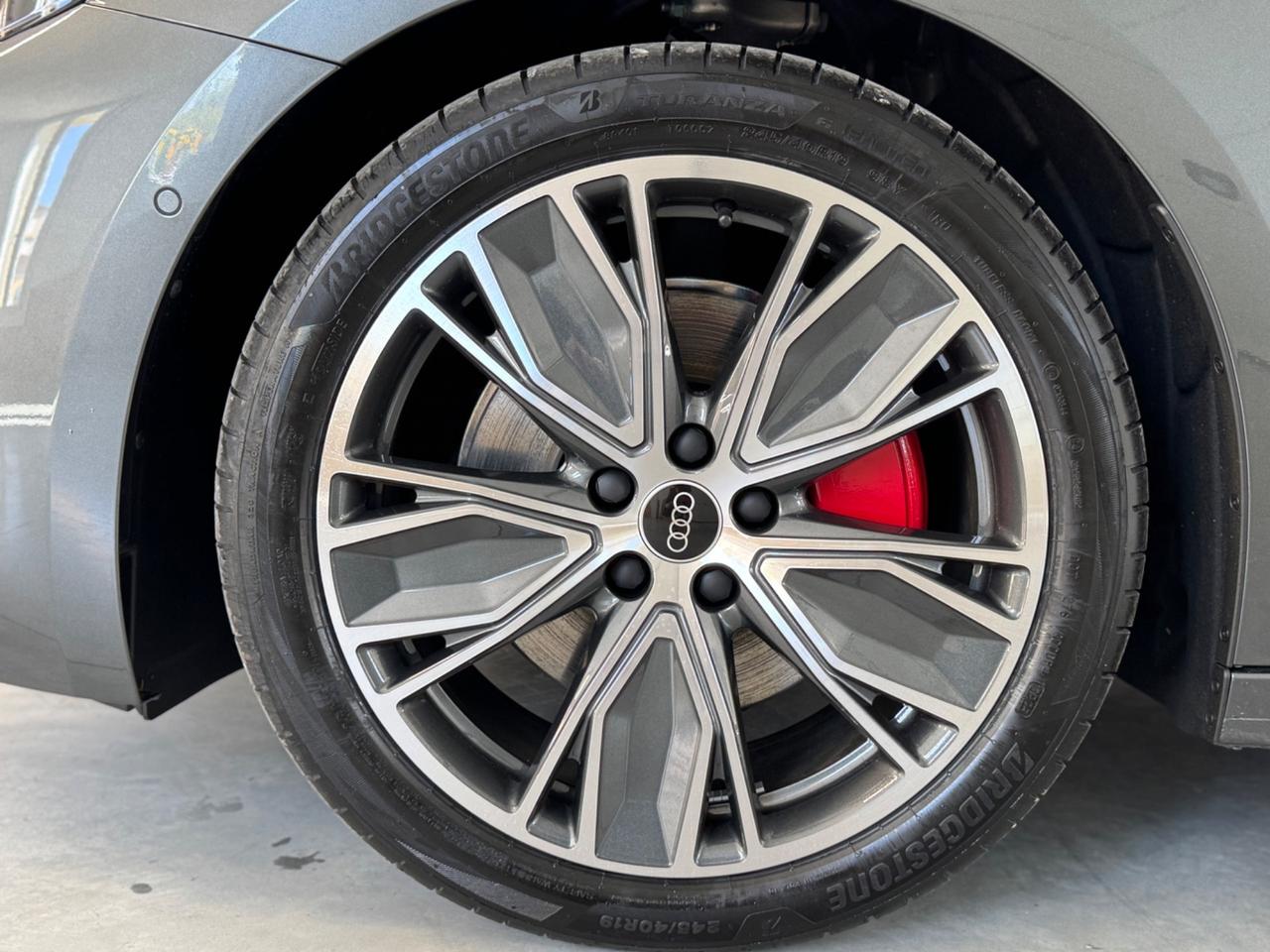 Audi A5 Avant TDI 150 kW mHEV+ S tronic Line edition