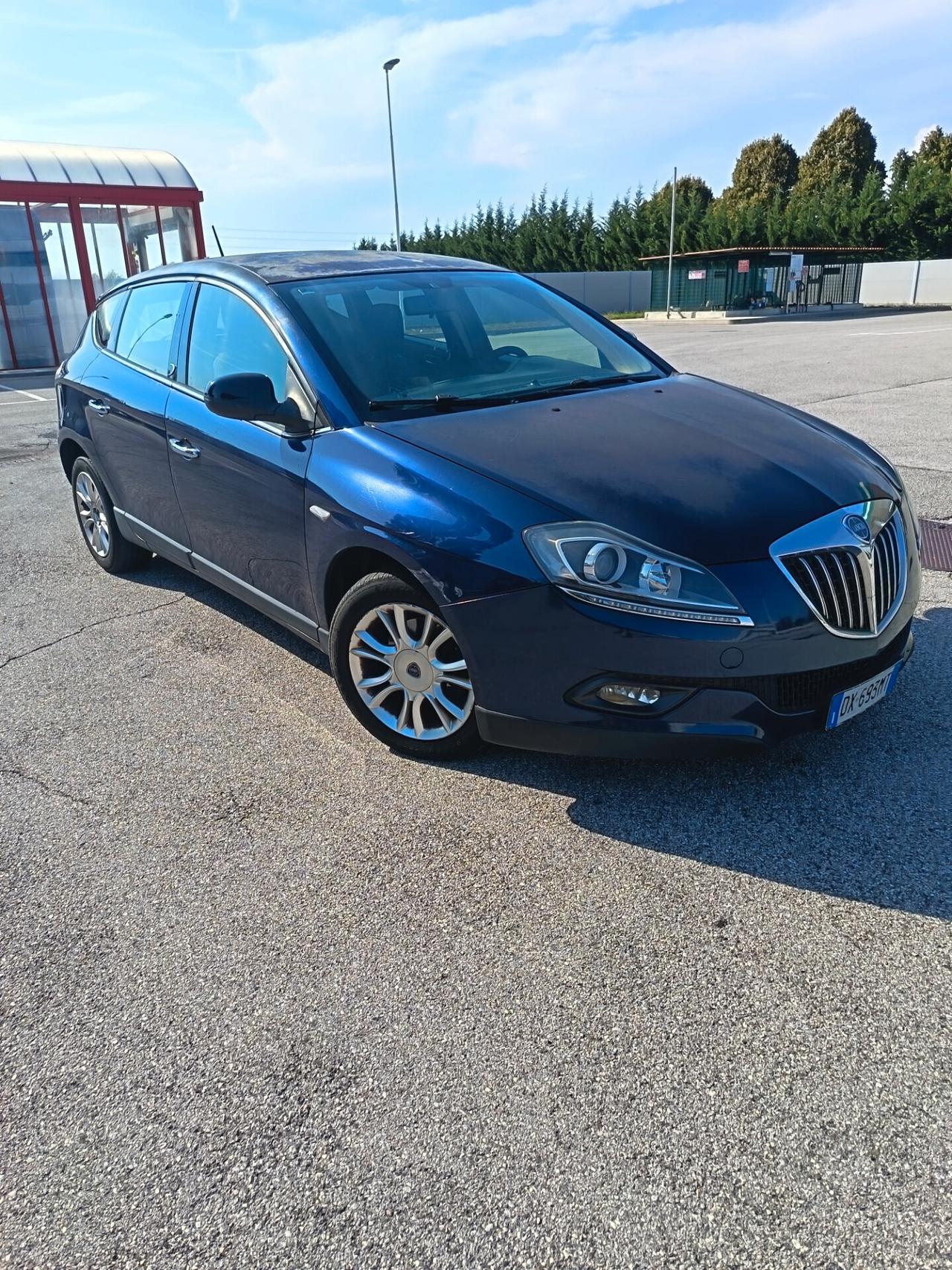 Lancia Delta 1.6 MJT DPF Argento