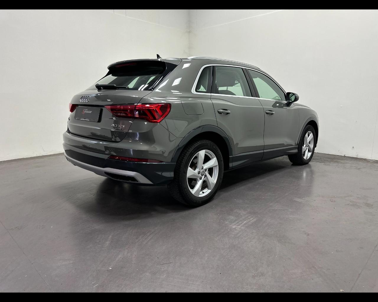 AUDI Q3 40 TDI QUATTRO S-TRONIC BUSINESS ADVANCED