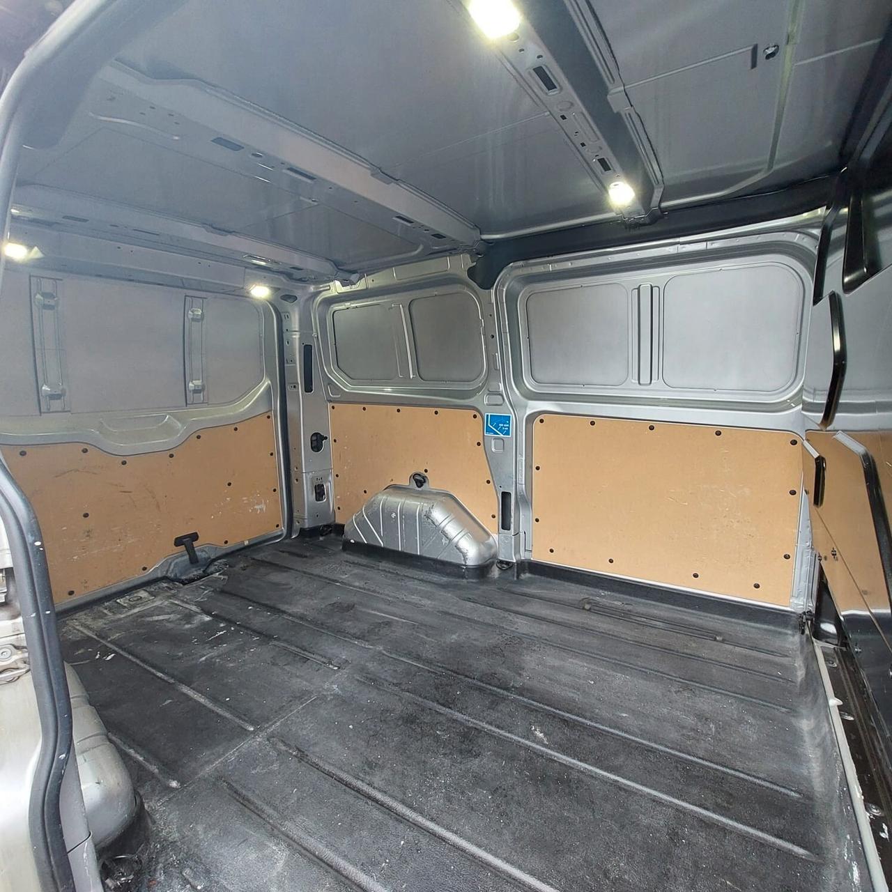 Ford Transit Custom 270 2.2 TDCi 155CV PC Furgone Trend