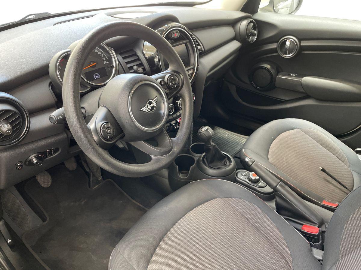 MINI Mini IV F55 2018 5p - Mini 5p 1.5 One 75cv
