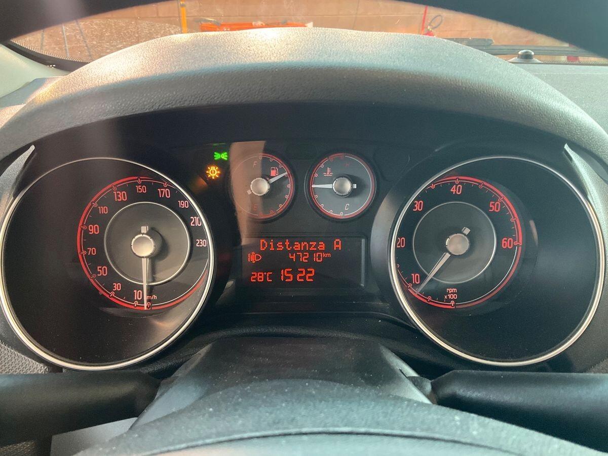 Fiat Punto 1.3 MJT II 75 CV 5 porte Street