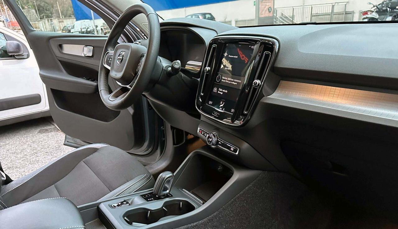 Volvo XC40 T5 Twin Engine Geartronic Hybrid Plug in R-design Tetto Apribile