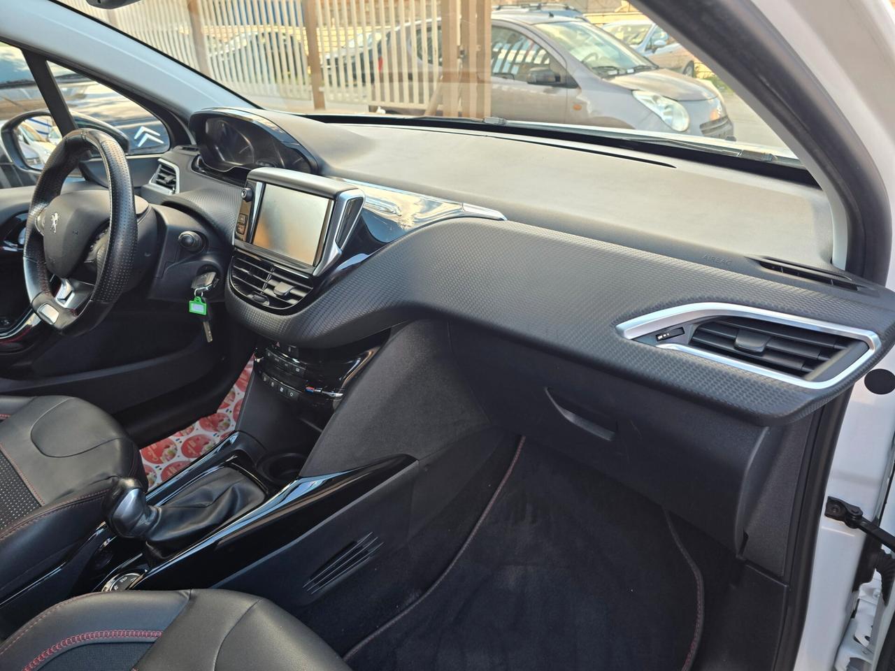 Peugeot 208 BlueHDi 100 5 porte GT Line