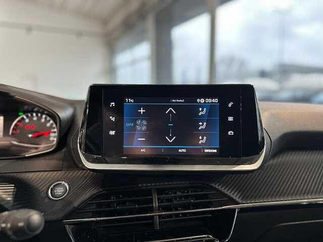 Peugeot 2008 PureTech 130 S&S Allure Pack