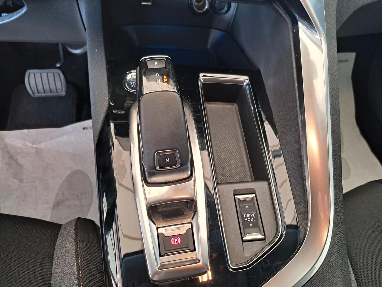 Peugeot 3008 1.5 BlueHDi 130CV S&S Active Business