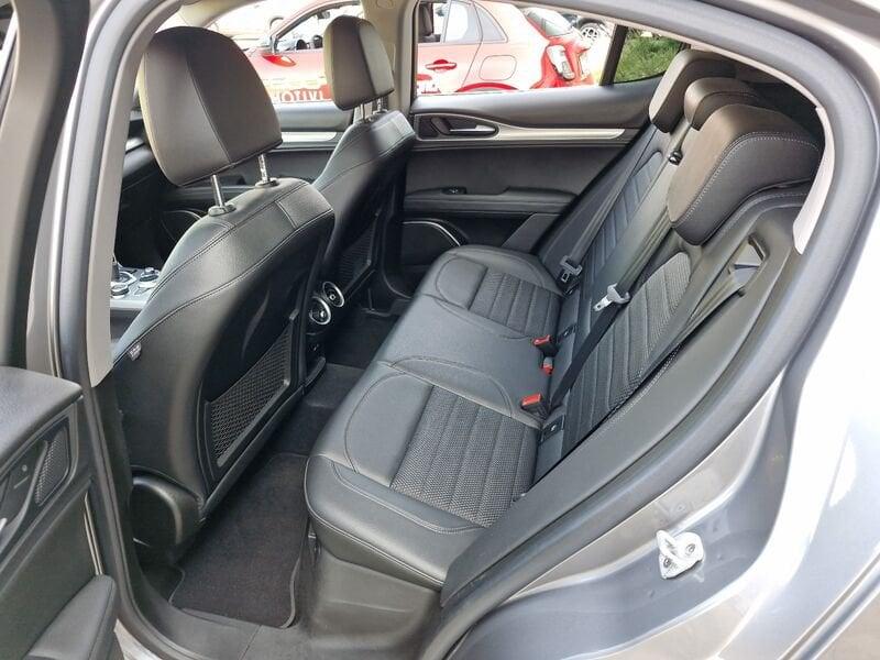 Alfa Romeo Stelvio 2020 2.2 t Sprint Q4 190cv auto