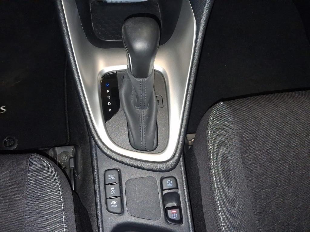 TOYOTA Yaris 4ª serie - Yaris 1.5 Hybrid 5 porte Trend