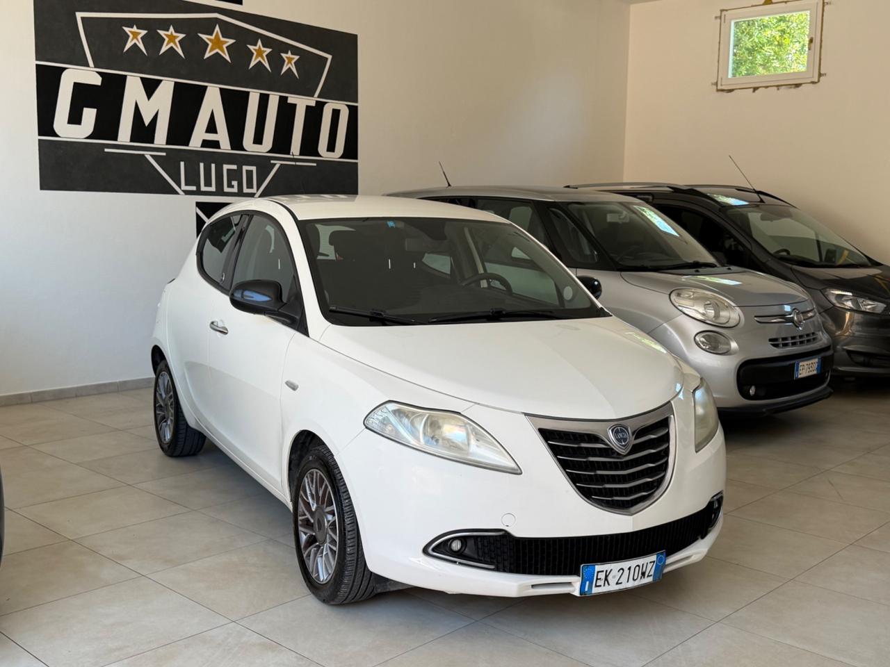 Lancia Ypsilon 1.2 69 CV 5 porte GPL Ecochic Platinum