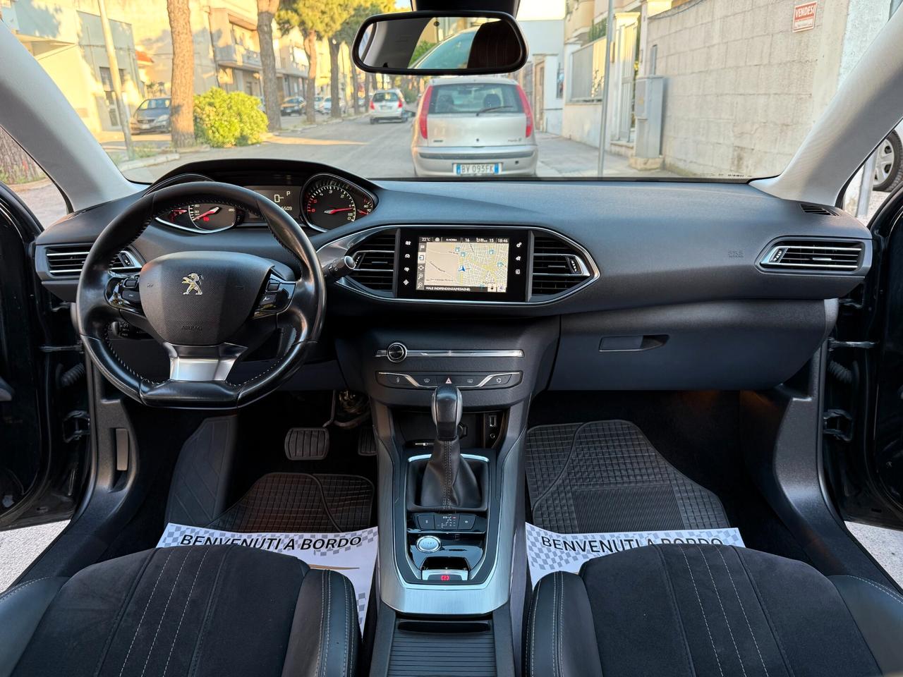 Peugeot 308 BlueHDi EAT6 Allure NAVI PELLE LED