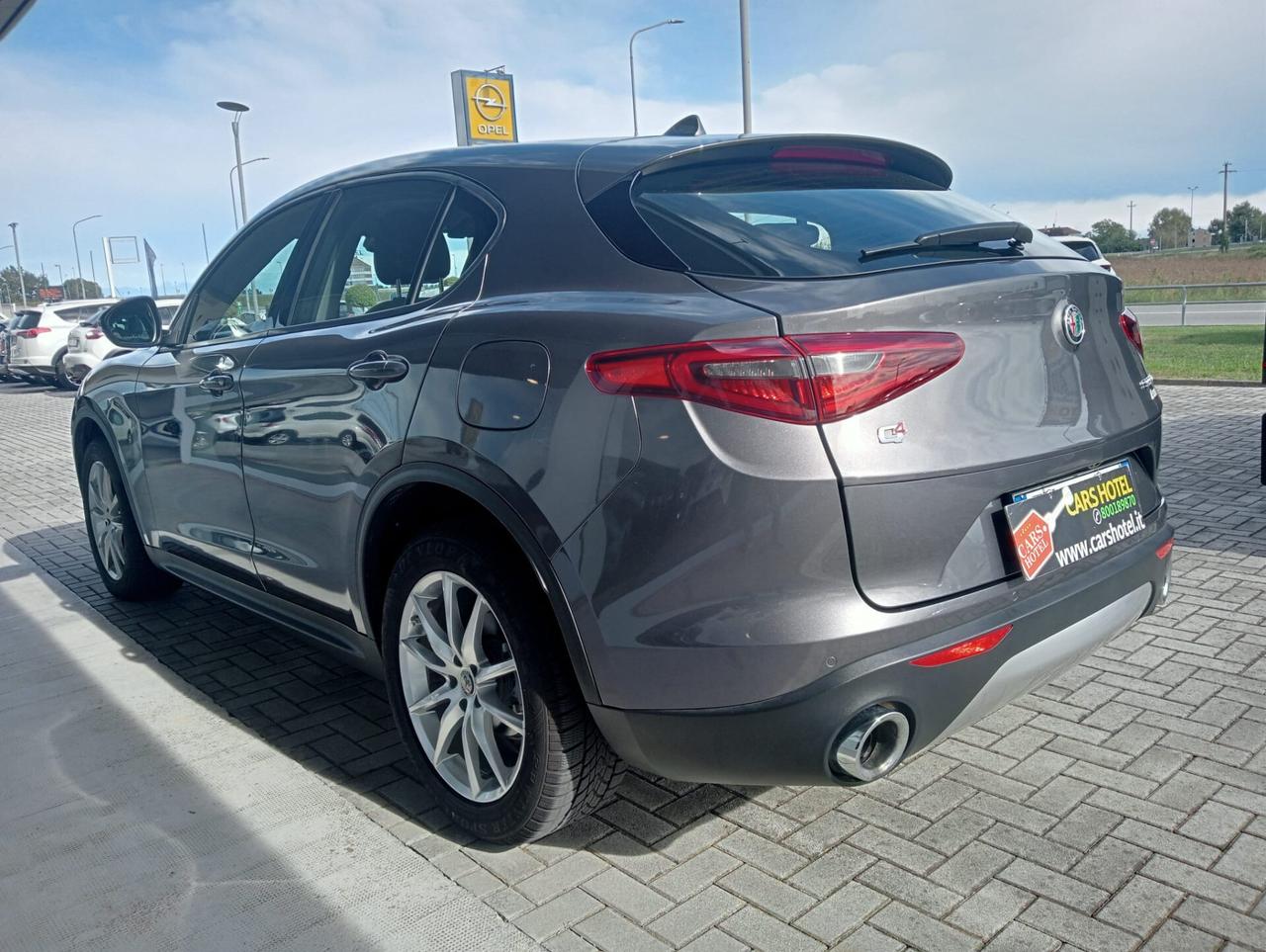 Alfa Romeo Stelvio 2.2 Turbodiesel 210 CV AT8 Q4 Business