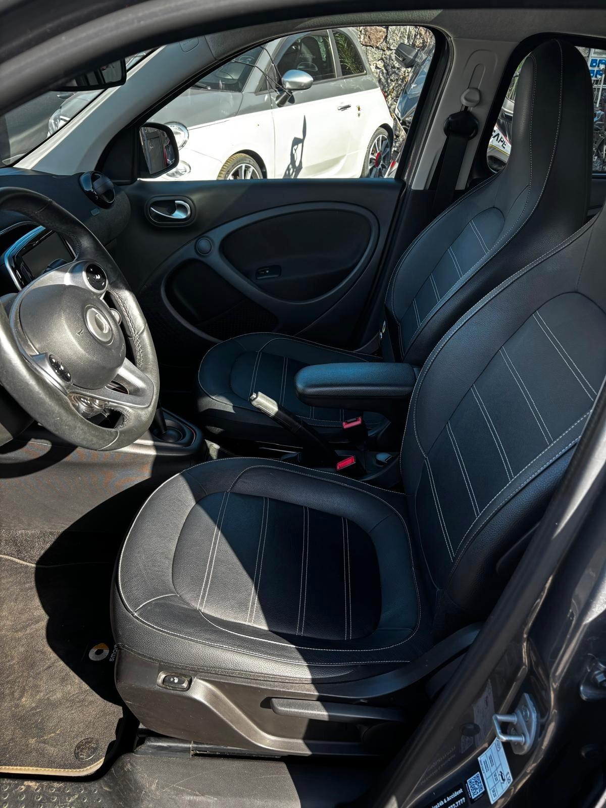 Smart ForFour EQ Racingrey (22kw)